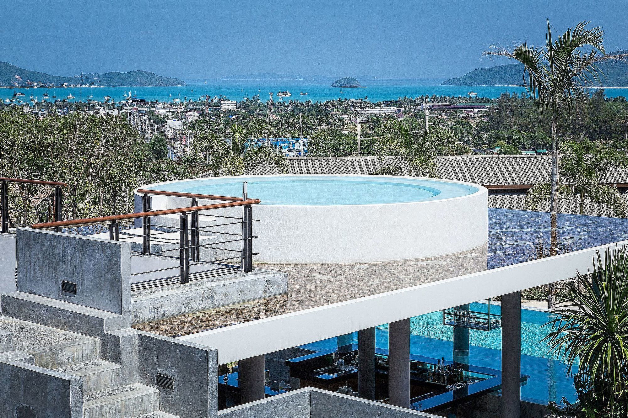Zen Premium Chalong Phuket Hotel Buitenkant foto